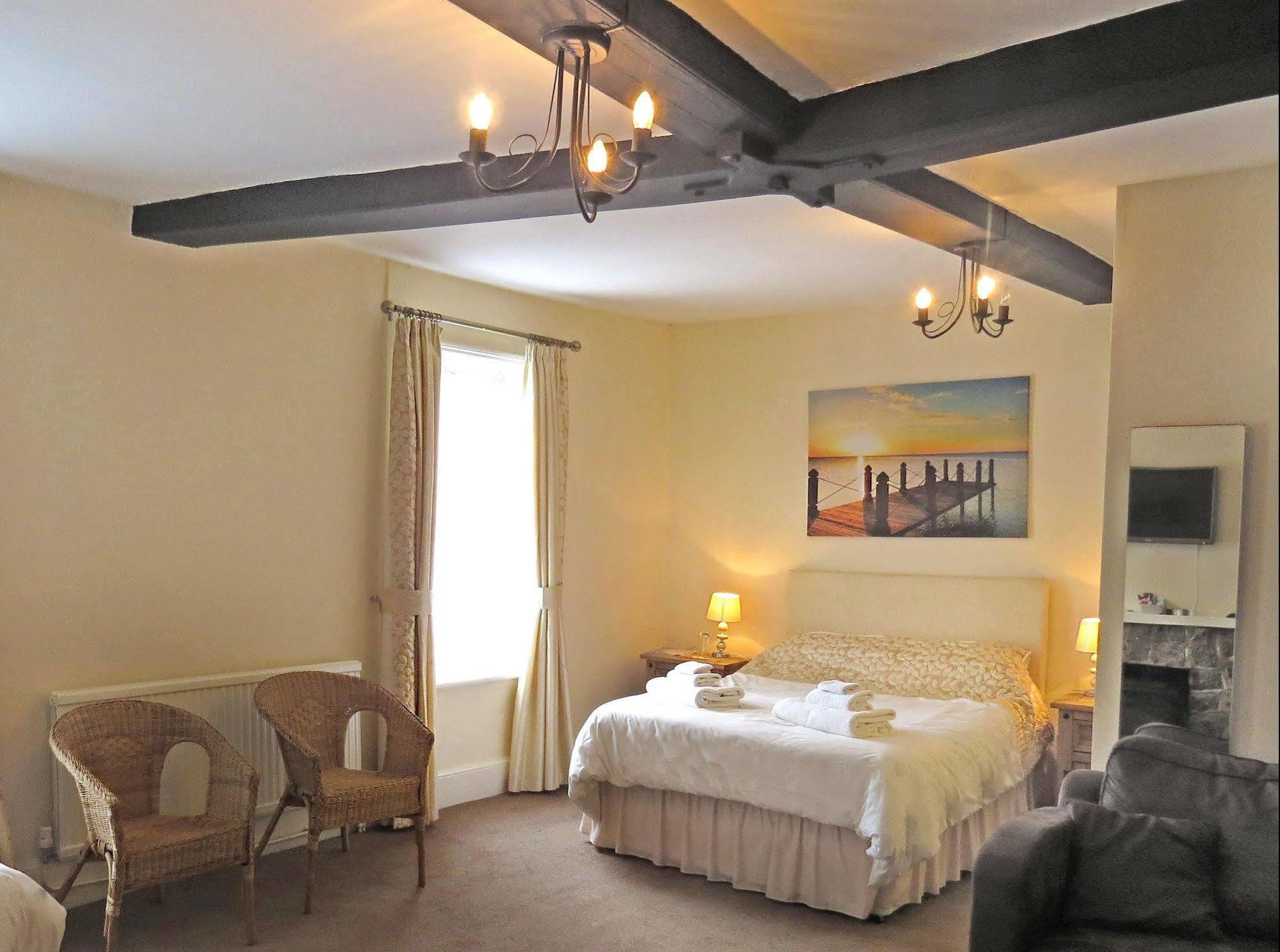 The Five Bells Hotel Deal Exterior photo